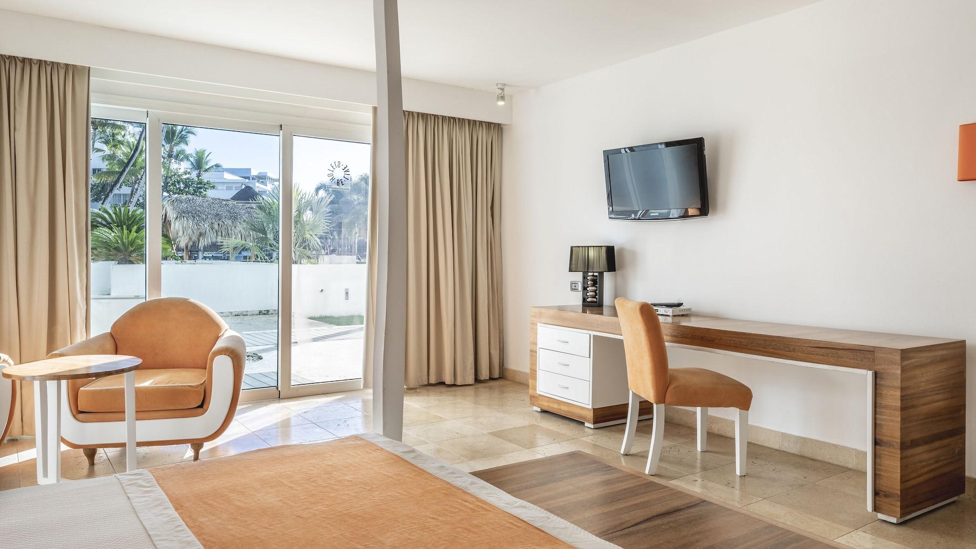 Be Live Experience Hamaca Suites Бока-Чика Экстерьер фото